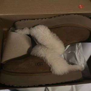 Ugg furry slides